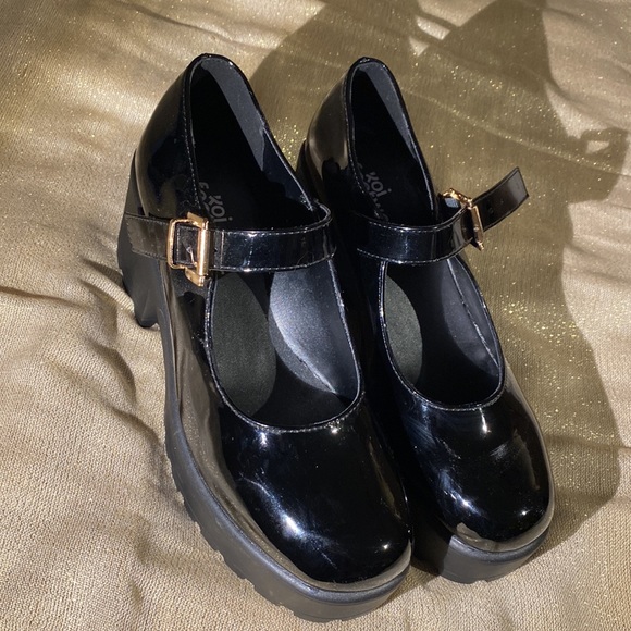 platform mary jane’s (patent leather, UK7/40) from koi footwear - Picture 3 of 5
